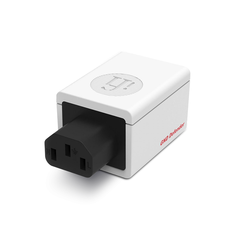 ifi-audio_gnd-defender_ground-loop-filter_output_iec_1.png